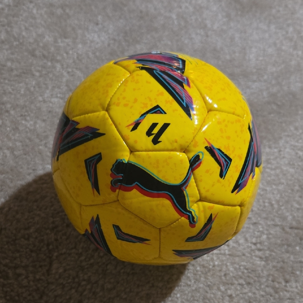 PUMA Orbita La Liga 1 MS Mini Ball